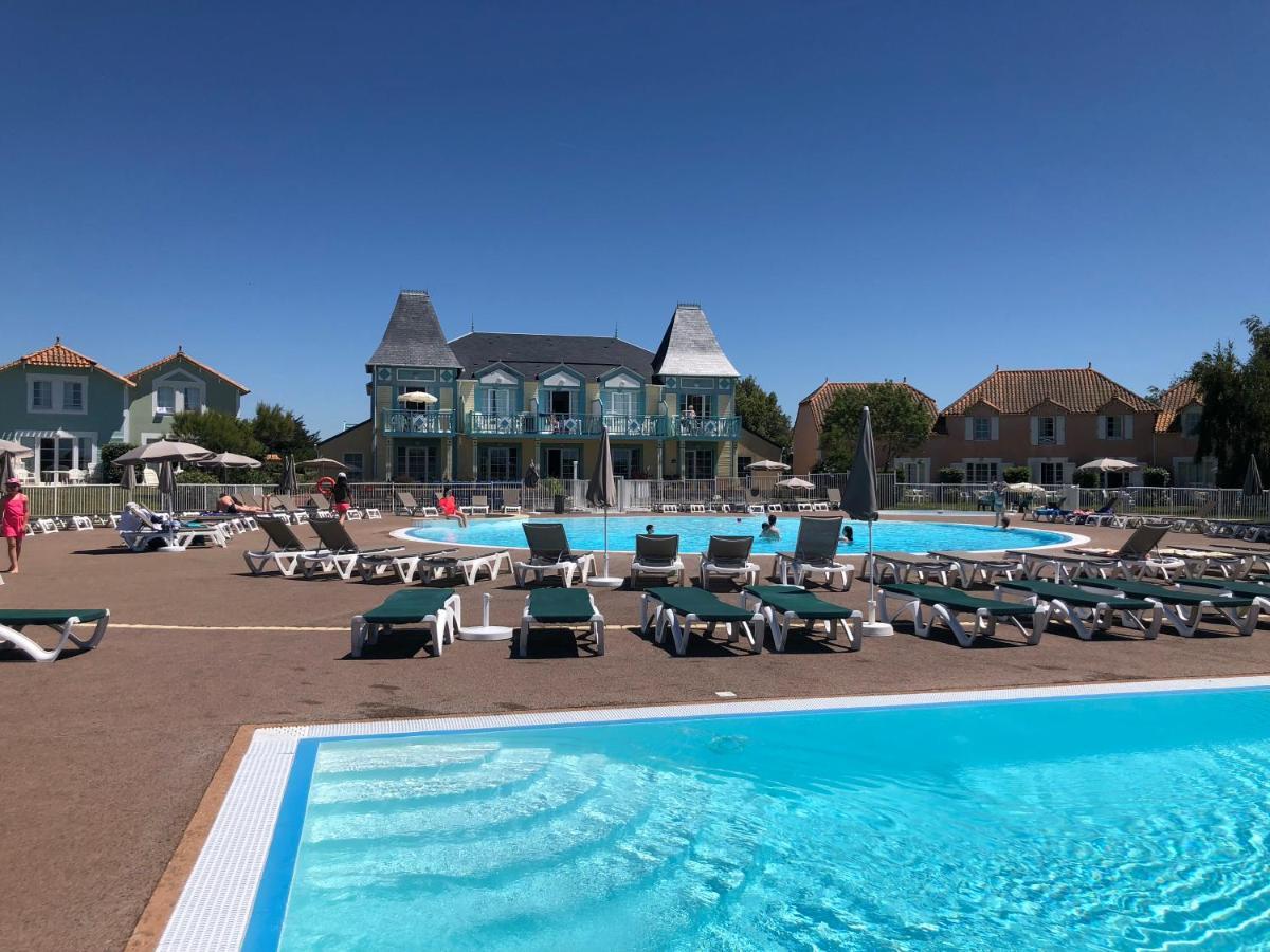 Talmont-Saint-Hilaire Maison Avec Piscine מראה חיצוני תמונה